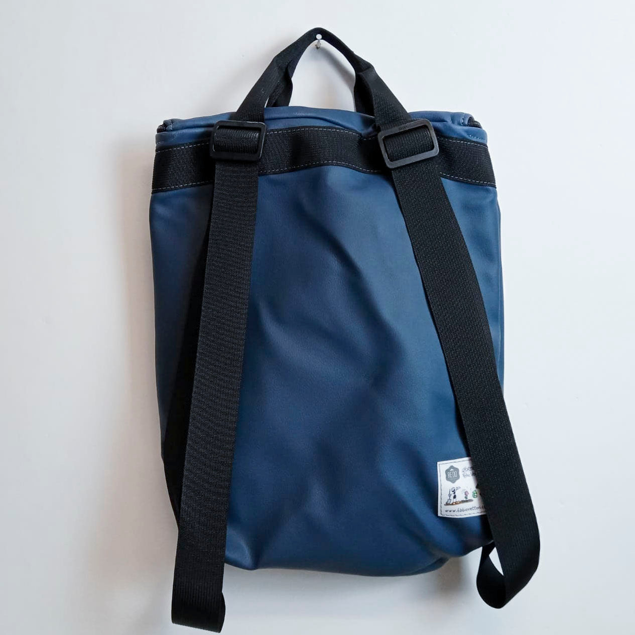 Top FV8381 Backpack Bag Model