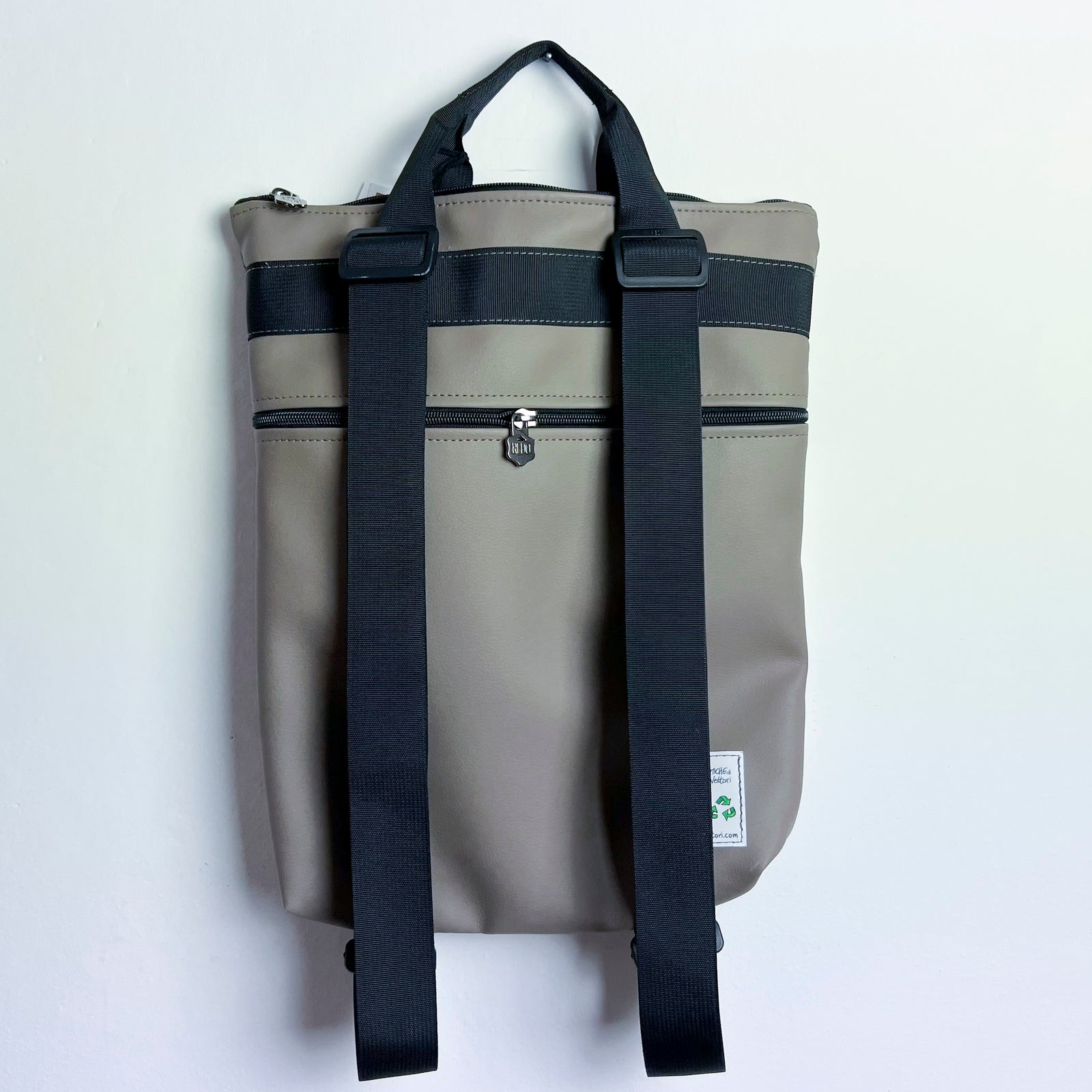 Basic FV8836 Backpack Bag