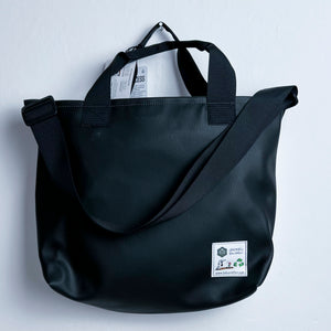 Borsa Tracolla modello FAT con tasca esterna FV7975