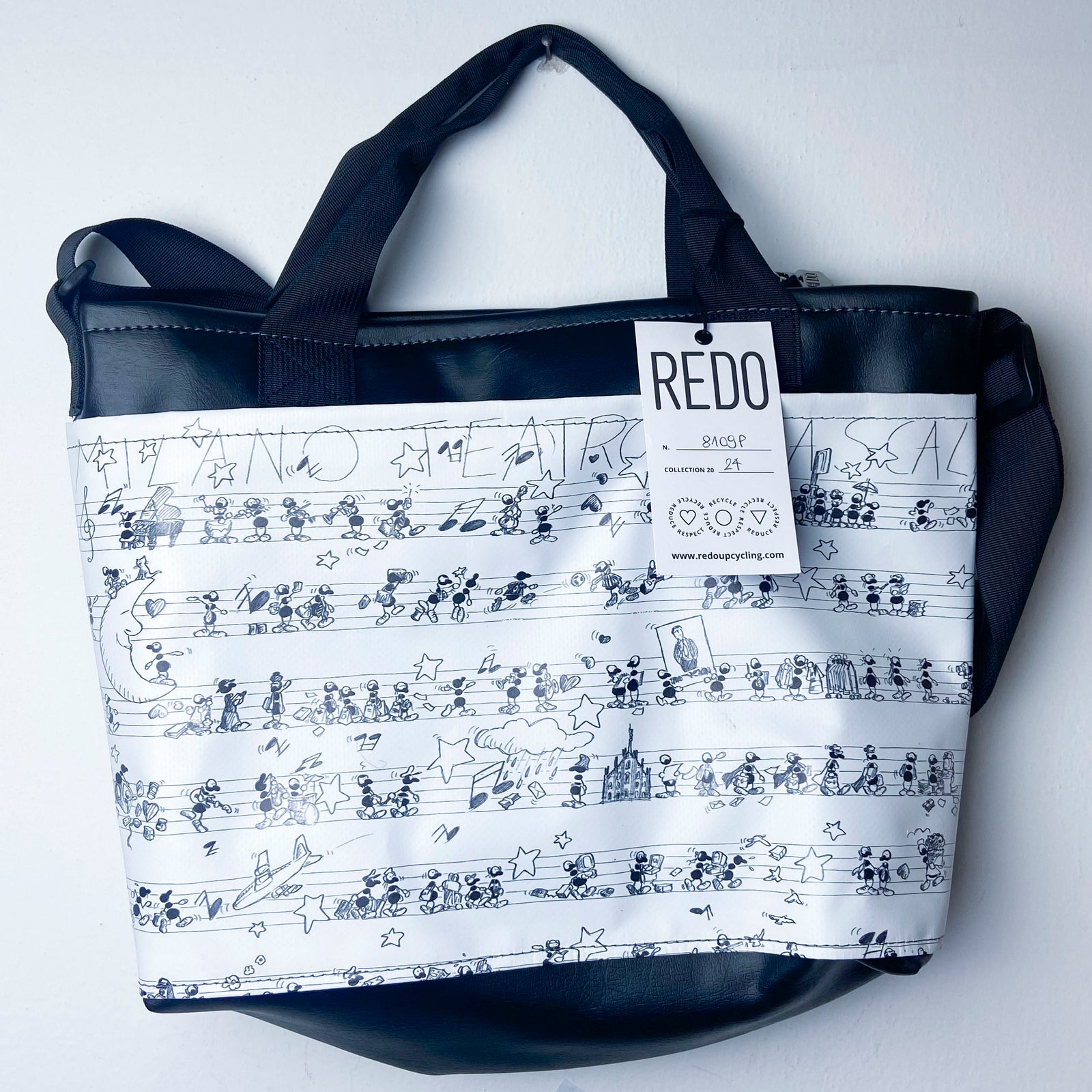 FAT model shoulder bag with external pocket FV8109