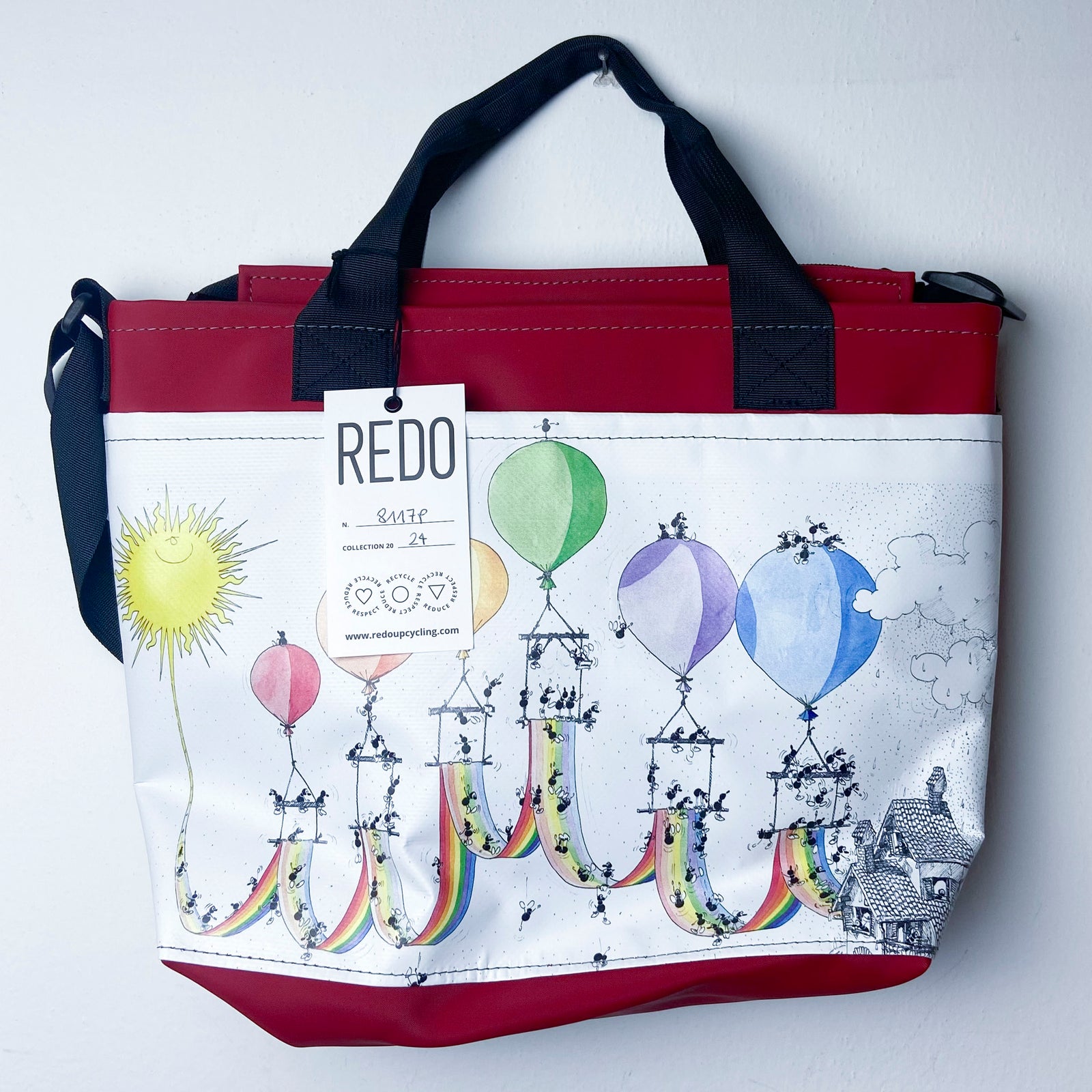 FAT model shoulder bag with external pocket FV8117