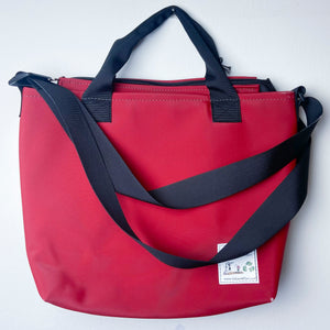 FAT model shoulder bag with external pocket FV8117