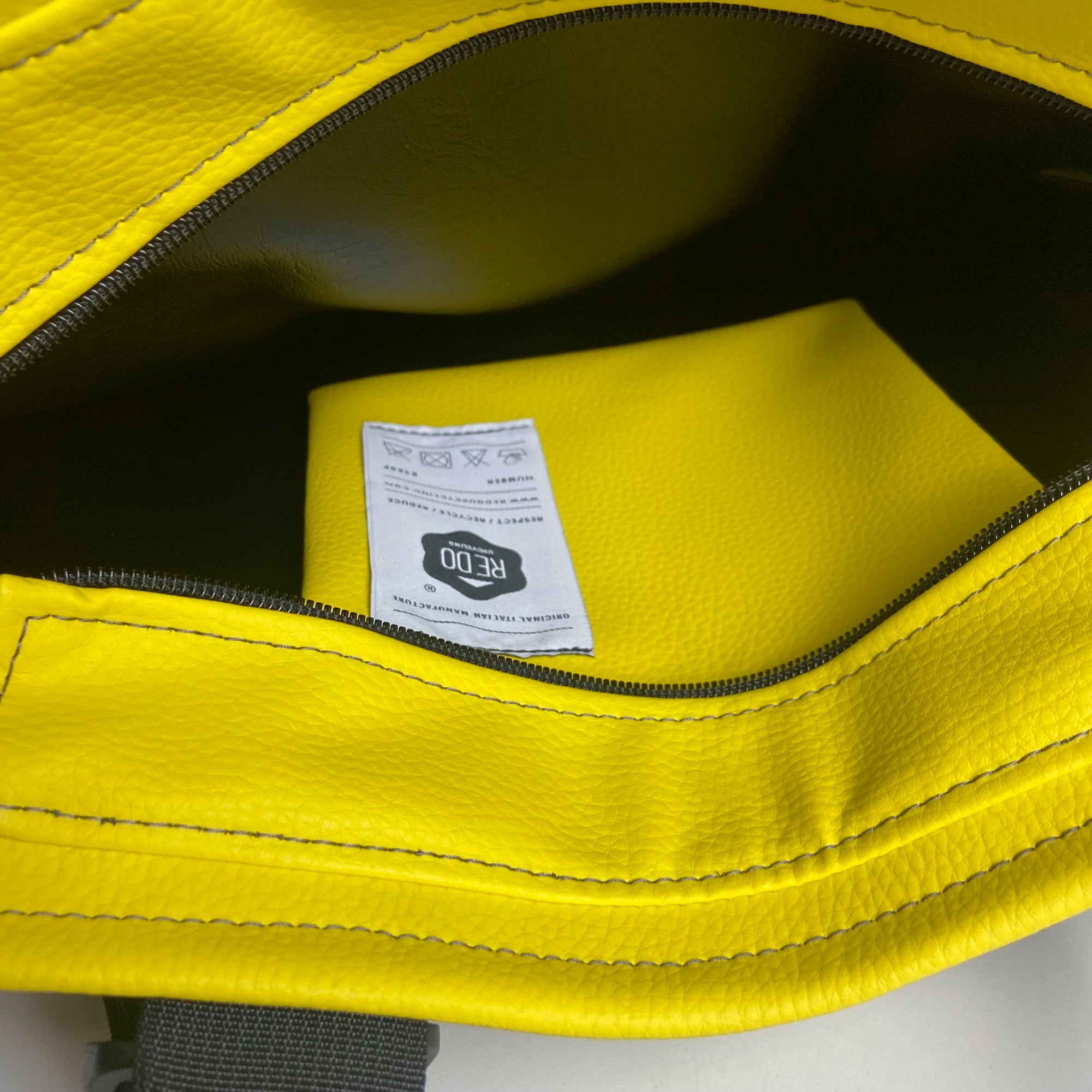 Borsa Zaino modello Basic FV8360
