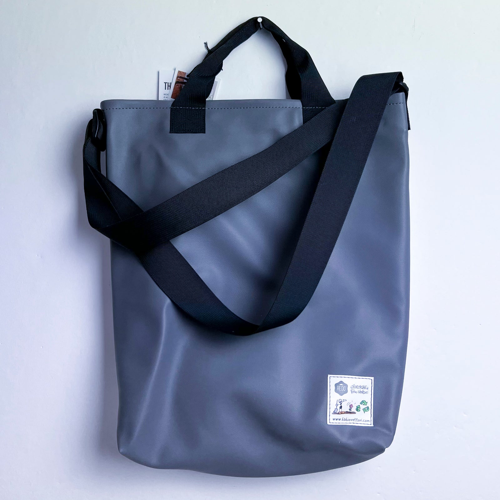 Borsa Tracolla modello TRAC con tasca esterna FV9527