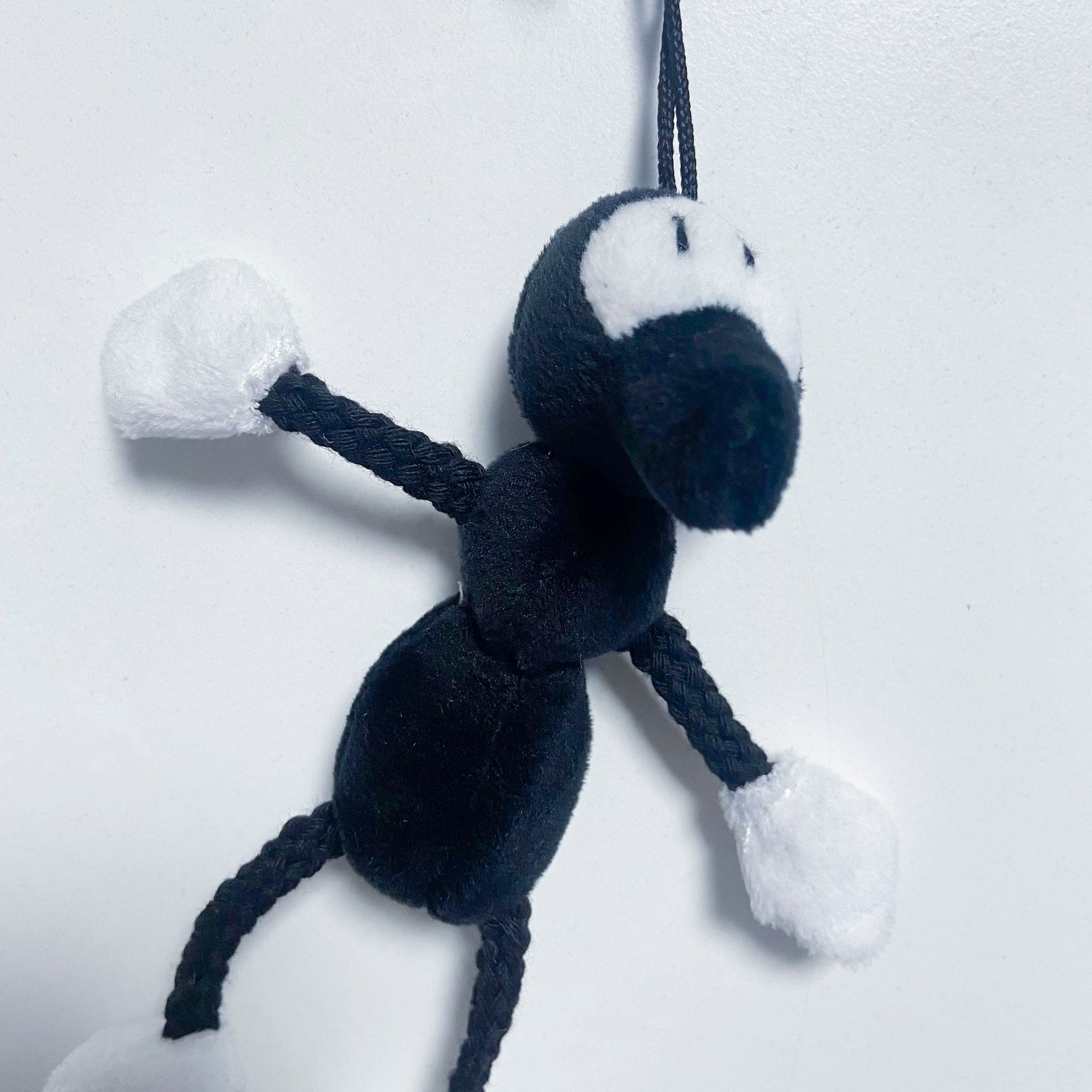 Pupazzo Peluche Formichina con Portachiavi e Ventosa