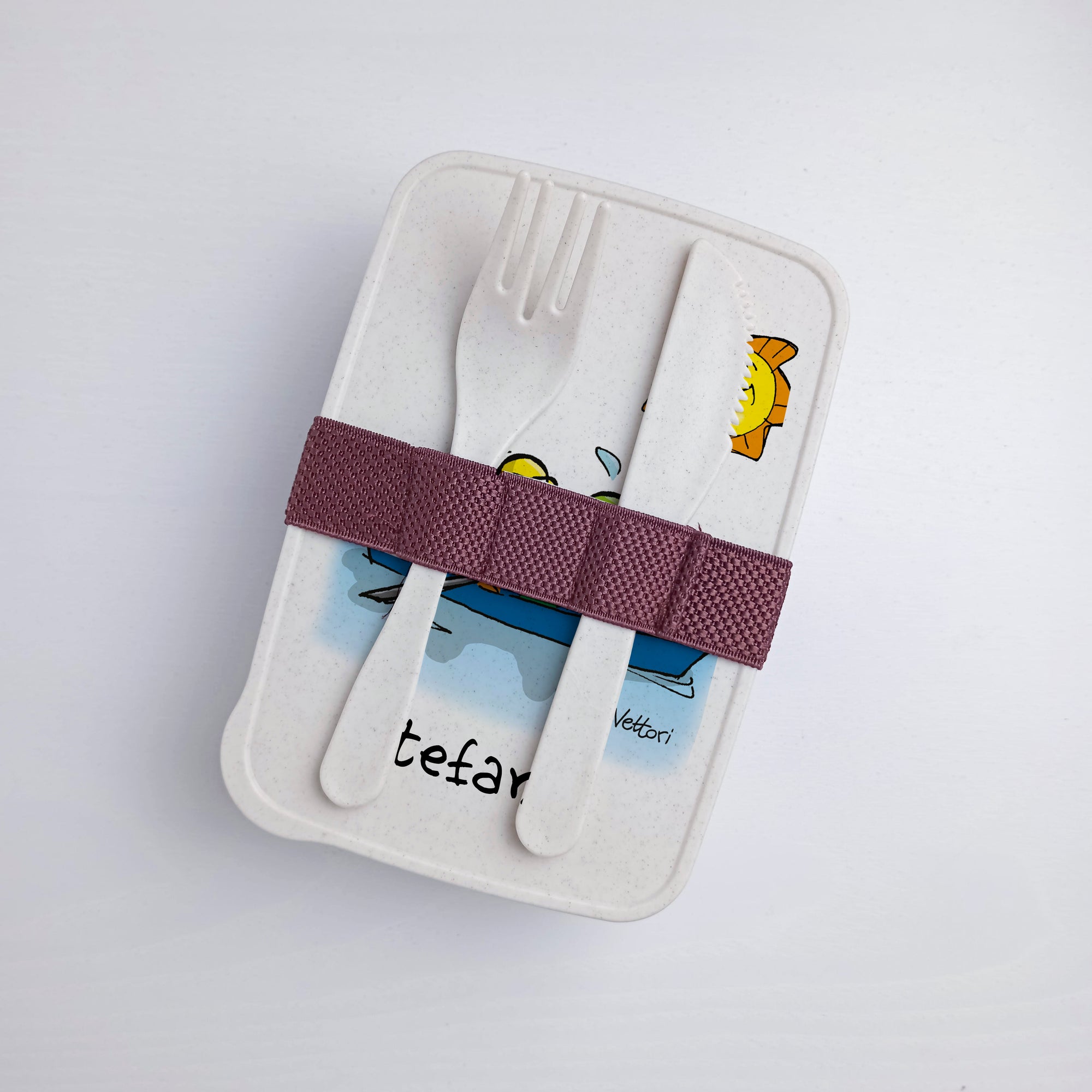 Lunch Box with Cutlery Holder Band Personalized with "Canoe" Theme