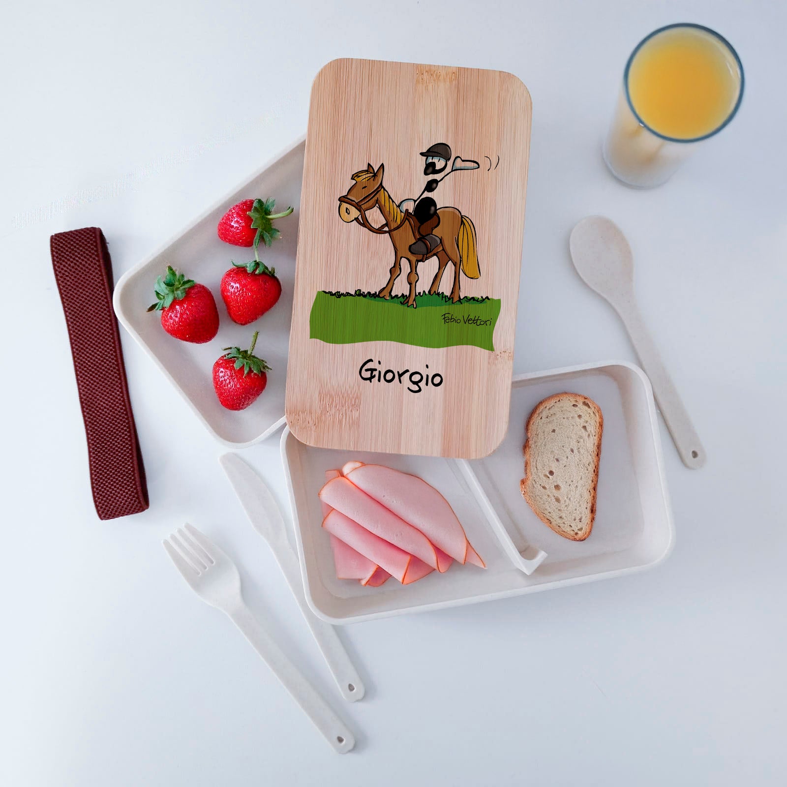 Scatola Porta Pranzo con coperchio in bambù e Posate Personalizzata soggetto "Cavallo"