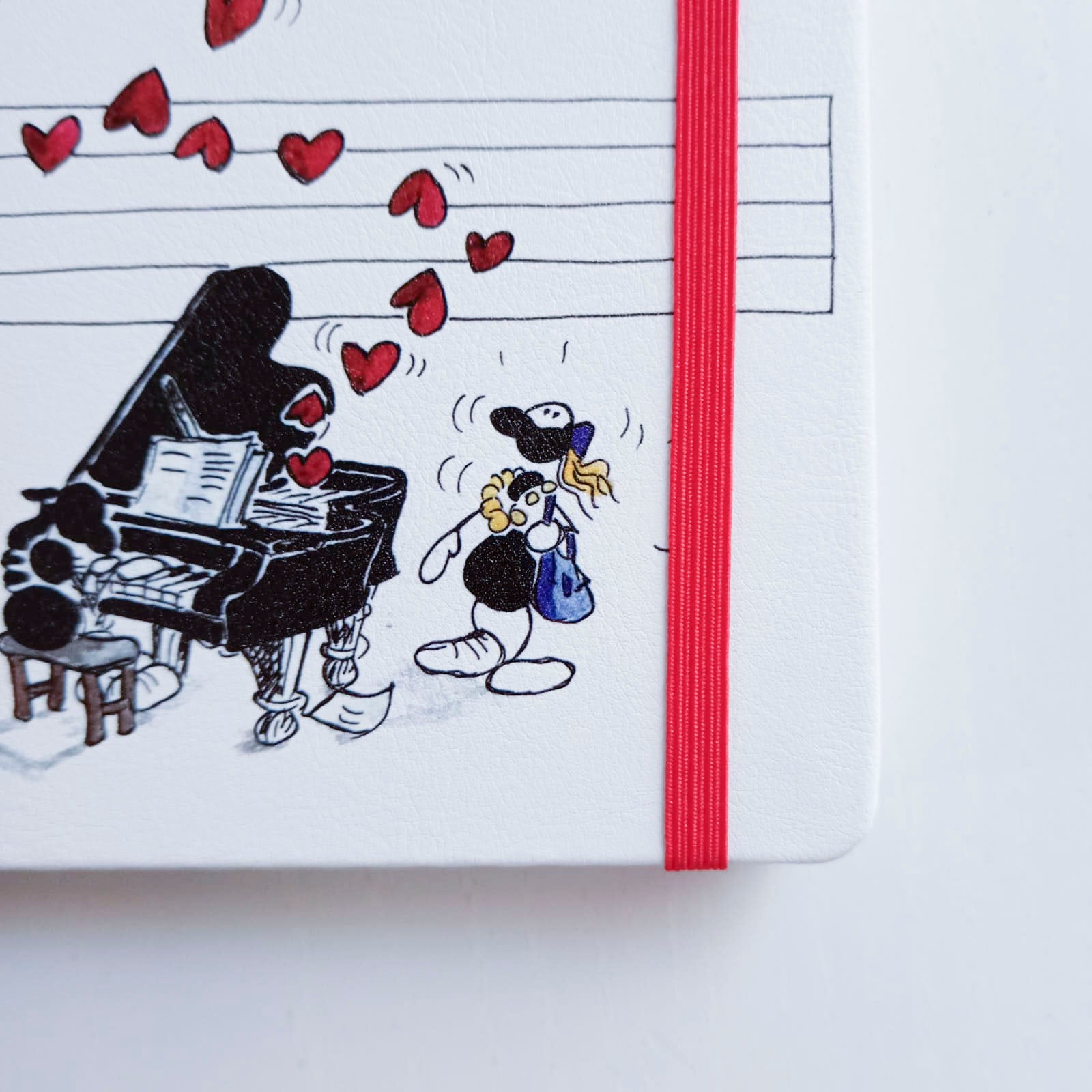 Taccuino Artistico – Sketchbook Formato A5 Soggetto "Cuoricini" (FV43-02)