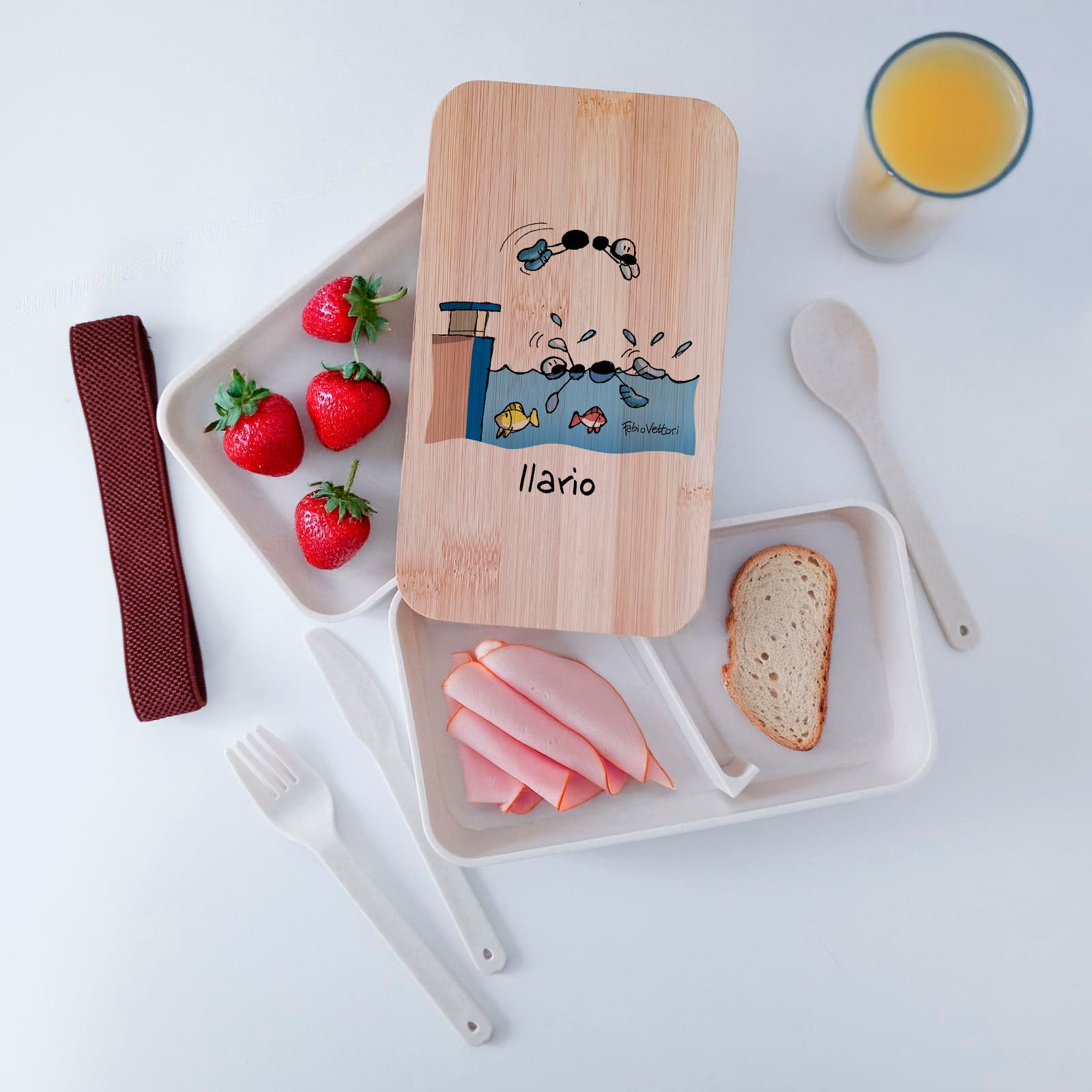 Scatola Porta Pranzo con coperchio in bambù e Posate Personalizzata soggetto "Nuoto"