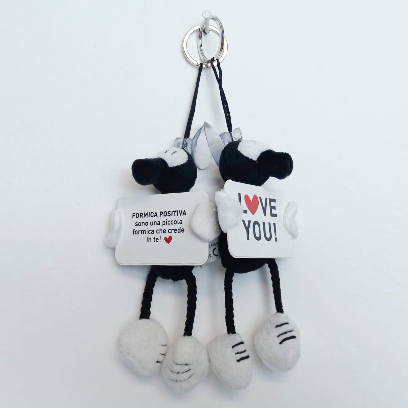 Pupazzo Peluche Formichina con Portachiavi e Ventosa con Cartellino Personalizzabile