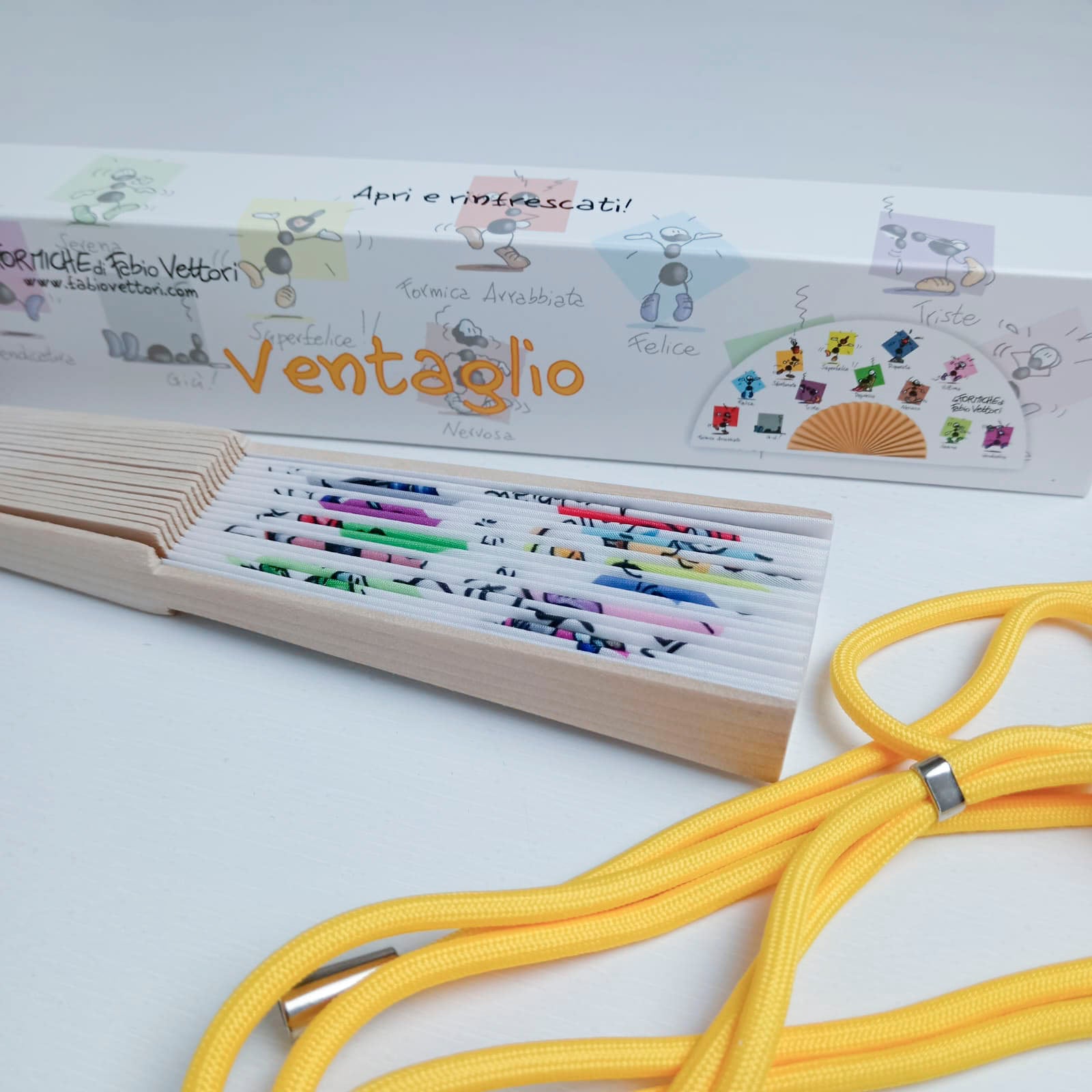 Ventaglio in tessuto con cordino da collo soggetto "Umori" (FV54-04)