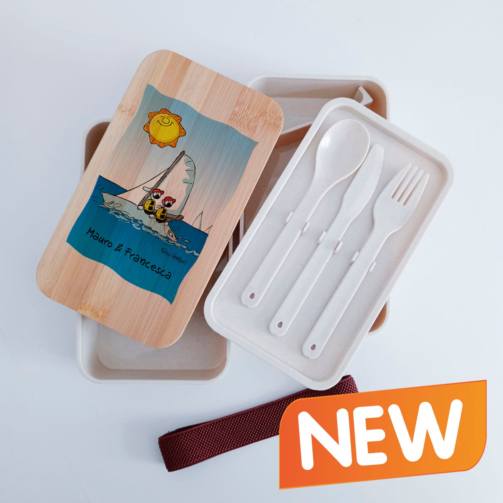 Scatola Porta Pranzo con coperchio in bambù e Posate Personalizzata soggetto "Barca a vela"