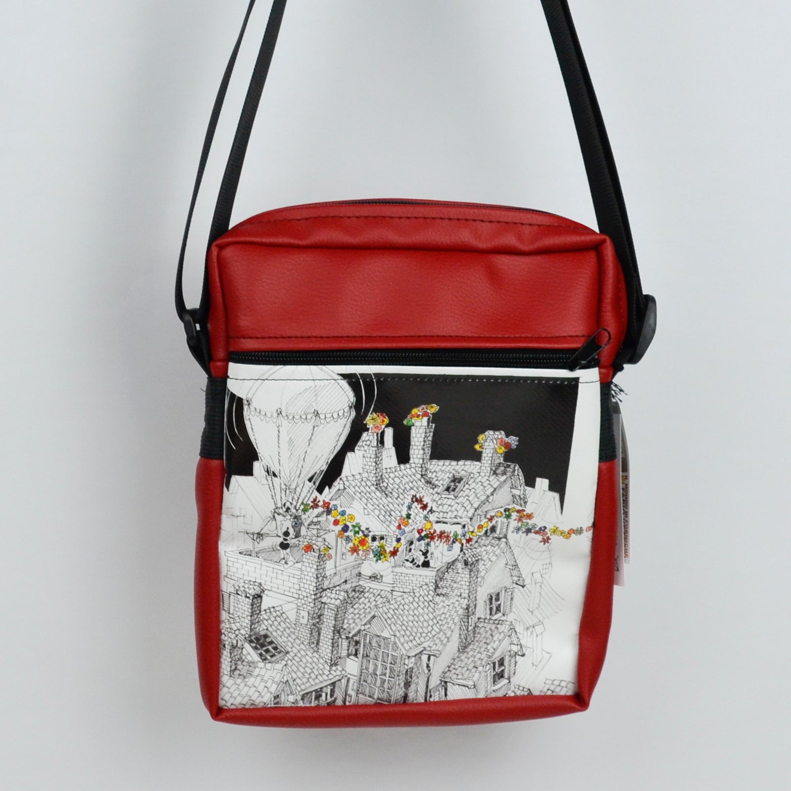 Shoulder bag model TRIO FV318