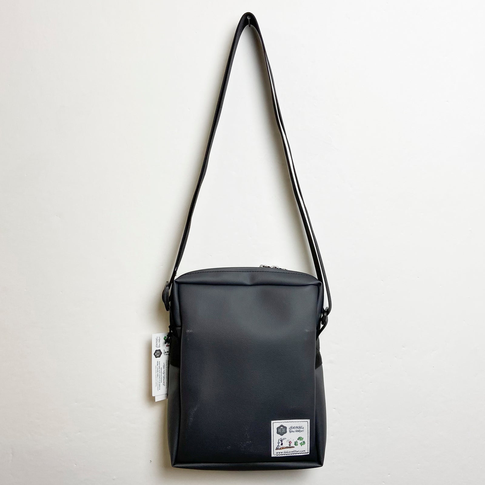 Shoulder bag model TRIO FV8970