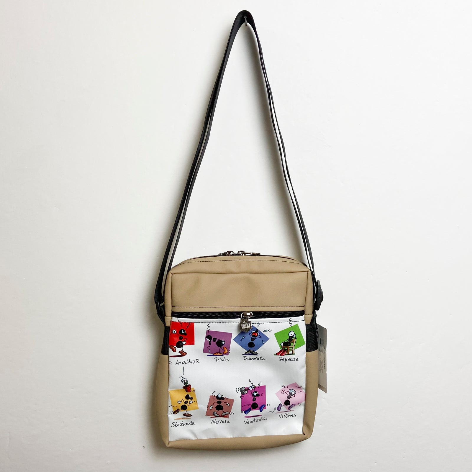 Shoulder bag model TRIO FV8975