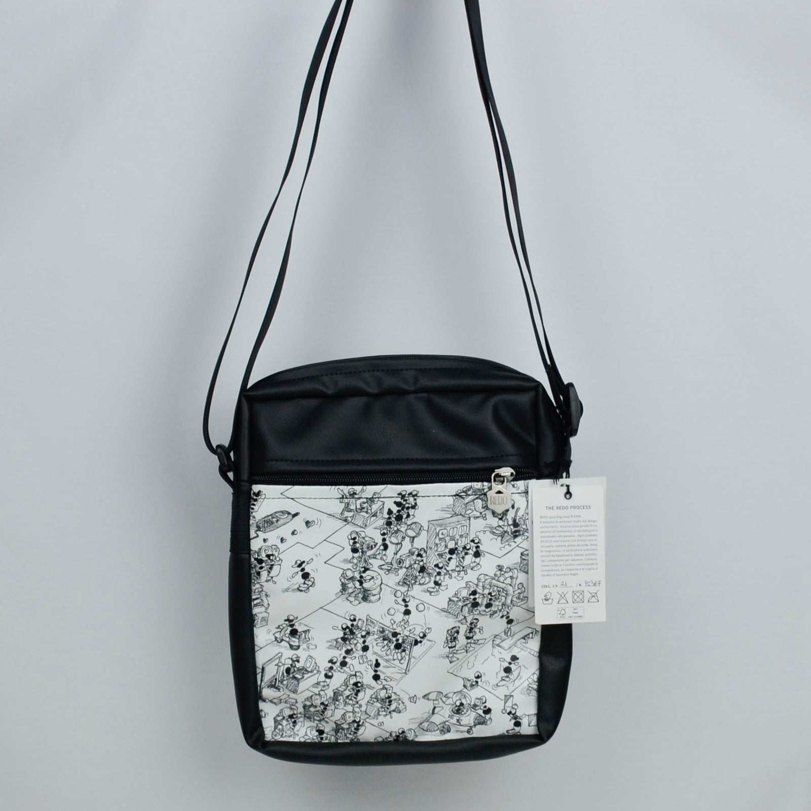 Shoulder bag model TRIO FV9038
