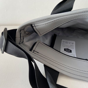 TRAC model shoulder bag with external pocket FV9361
